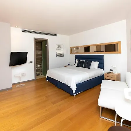 Marvelous With Private Pool And Private Beach In Villa