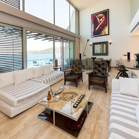 Marvelous With Private Pool And Private Beach In *