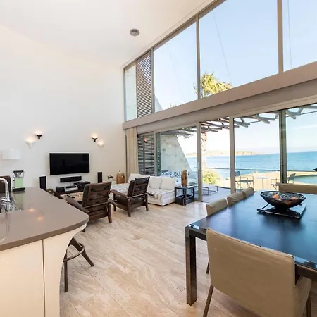 Villa Marvelous With Private Pool And Private Beach In